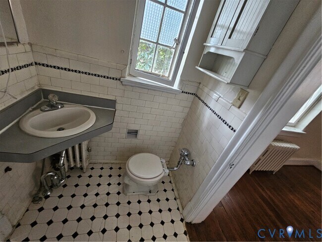 Building Photo - 505 N Arthur Ashe Blvd