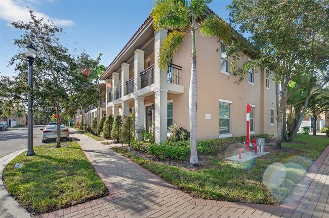 Building Photo - 14615 SW 14th St