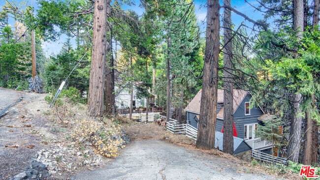 Building Photo - 26776 CA-189