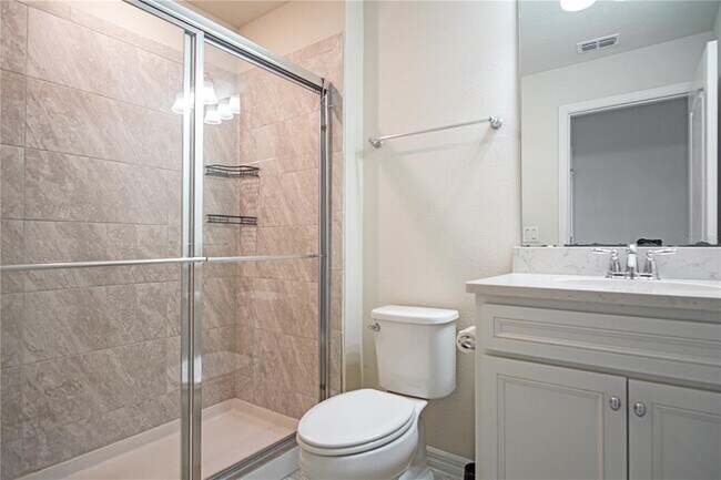 Building Photo - 7549 Oak Spg Ln