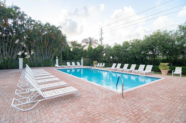 Building Photo - 8410 Brussels Way