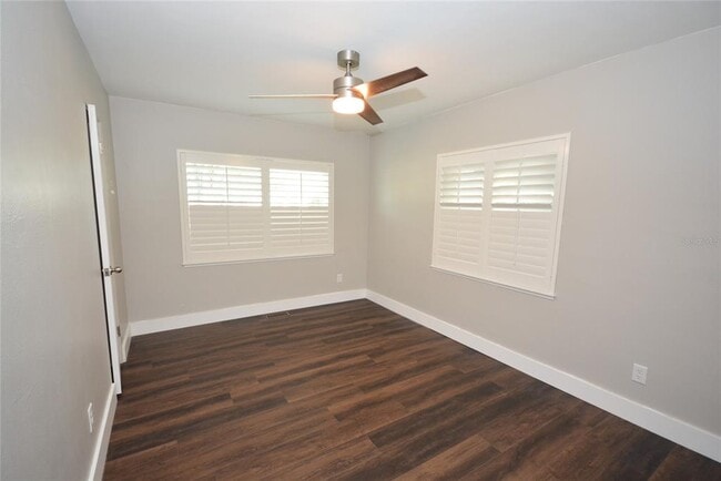 Building Photo - 3006 Vine St