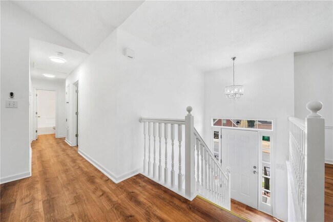 Building Photo - 535 Durham Ridge Dr NW