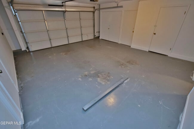 Building Photo - 5711 Mira Grande Dr