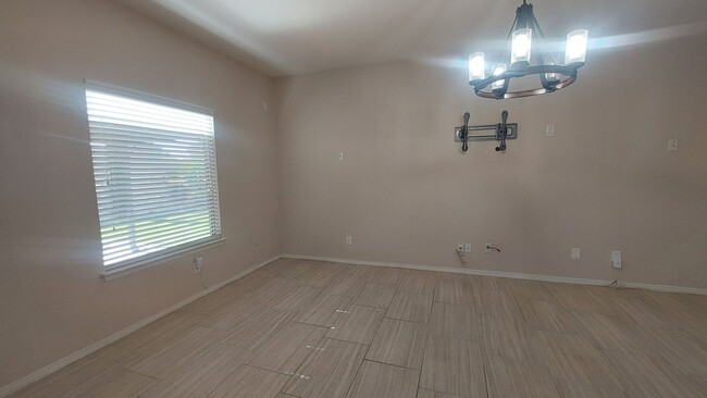 Building Photo - Backyard Oasis!!!  Beautiful 4 bedroom 2.5 bathroom 2 story home on corner lot!