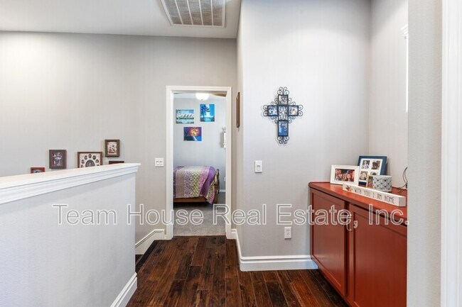 Building Photo - 23919 Brescia Dr