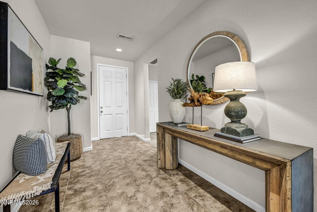 Building Photo - 10740 Cedar Rock Dr