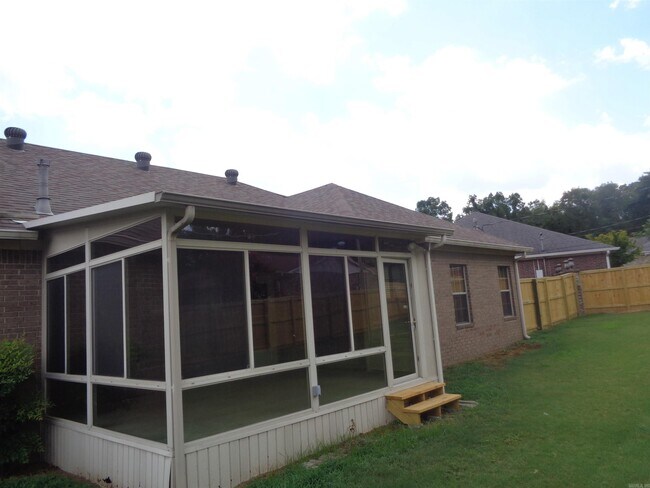 Building Photo - 5059 Silver Oak Dr