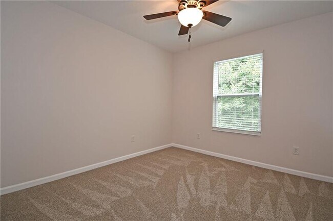 Building Photo - 2291 Flint Dr