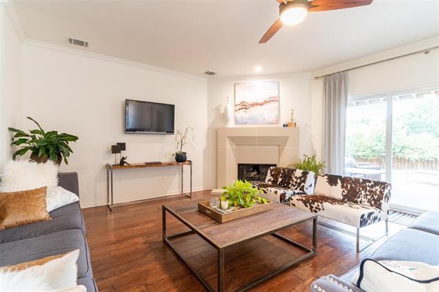 Building Photo - 10451 Enchanted Meadow Dr