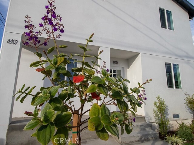 Building Photo - 817 W G St