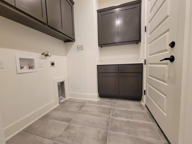 Building Photo - 4607 Flameleaf Sumac Dr