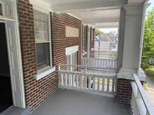 Building Photo - 259 Broad St