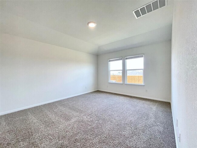 Building Photo - 590 Gladiola Lp