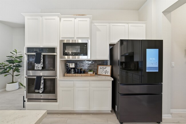 Building Photo - 6618 Nichols Lndg