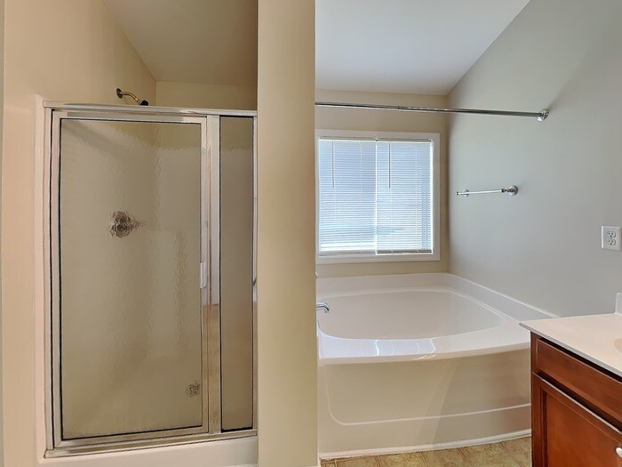 Building Photo - 2609 Bluestone Dr SW