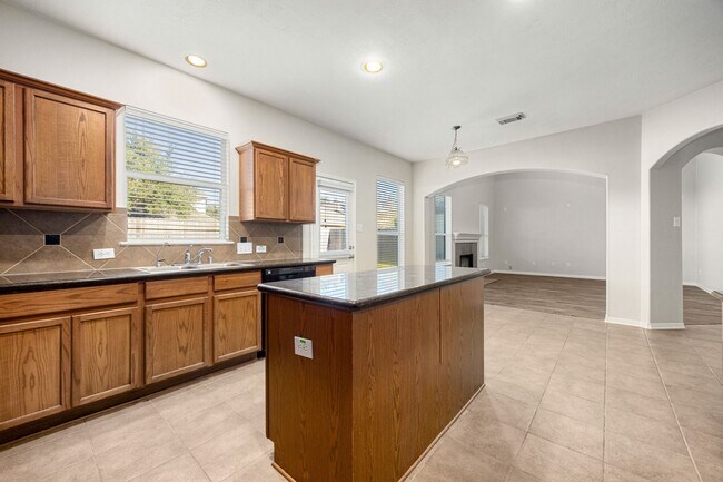 Building Photo - 25202 Florina Ranch Dr