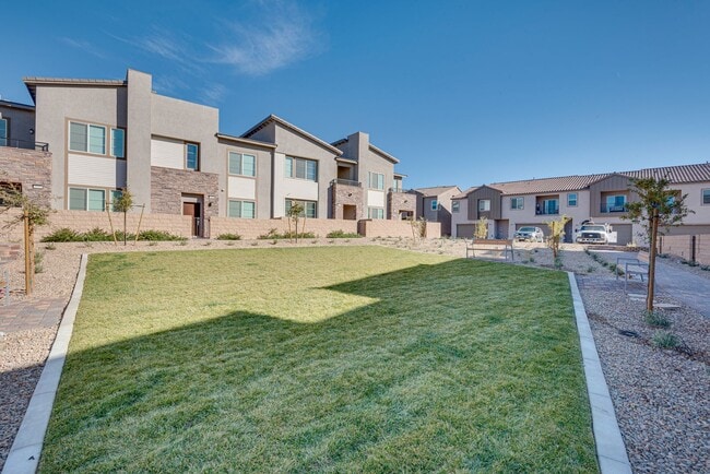 Building Photo - New 2-Story Home with Modern Features in a Desirable Community