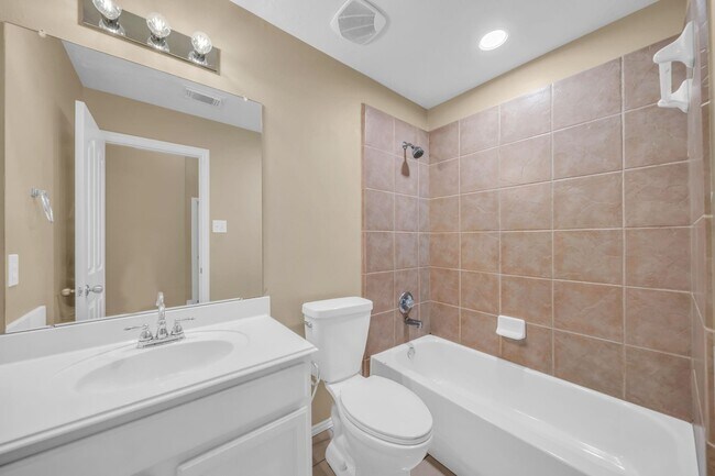 Building Photo - 13823 Cane Valley Ct