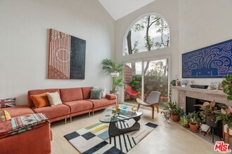 Building Photo - 1979 Grace Ave