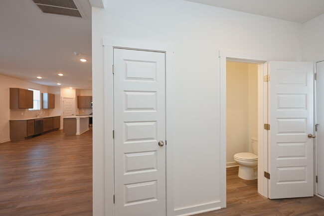 Building Photo - Modern 2024 New Construction in Sage Farms – Steps from Dog Park & Trails!