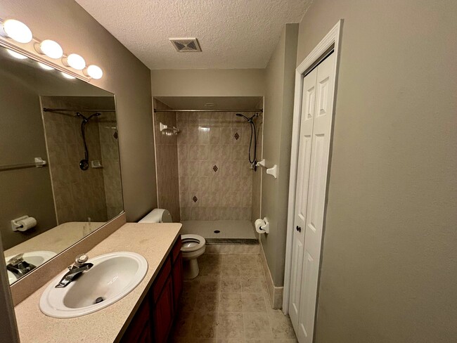 Building Photo - 4026 Casa Del Sol Way