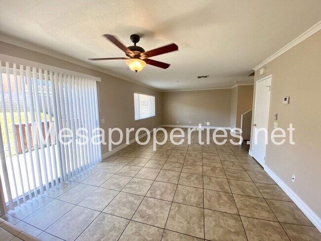 Building Photo - 7195 Oak Tree Pl
