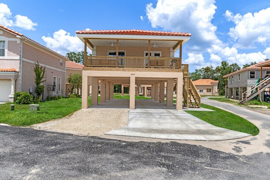 Building Photo - 4857 S Amstel Dr