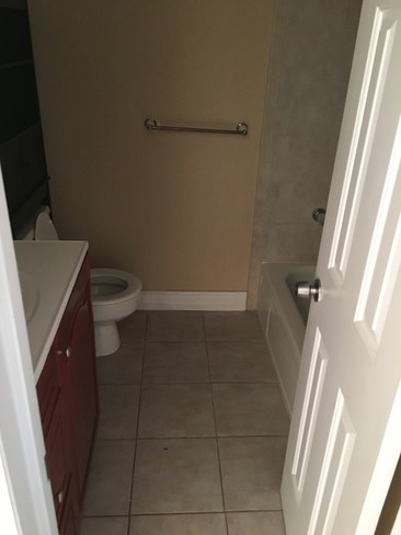 Primary Photo - 436 Auburn Dr