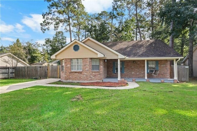 Primary Photo - 70472 L St