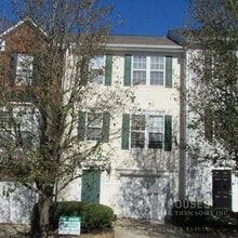 Building Photo - 304 Canewood Pl