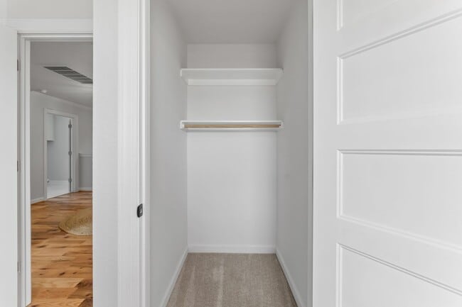 Building Photo - Brand-new condo in the heart of Ocean View.