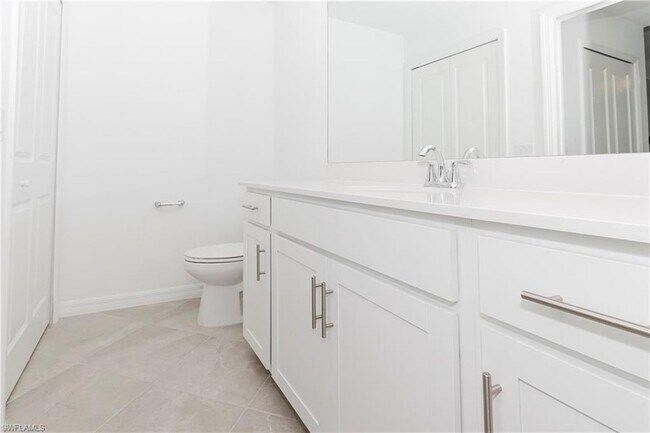 Building Photo - 5583 Double Eagle Cir