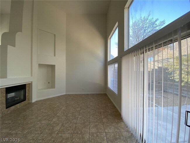 Building Photo - 10321 Pompei Pl