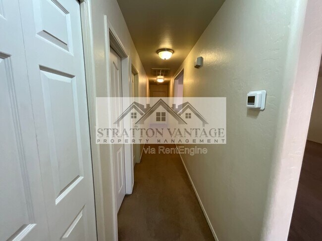 Building Photo - 11580 W Duran Ave