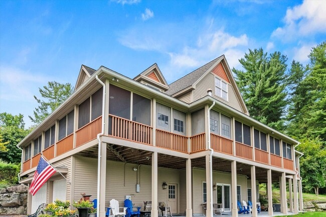 Building Photo - 120 Groton Rd