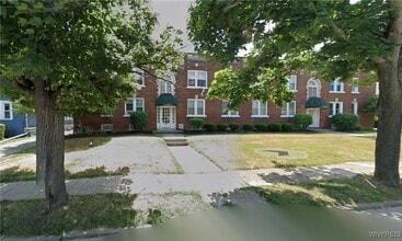 Building Photo - 169 Nassau Ave