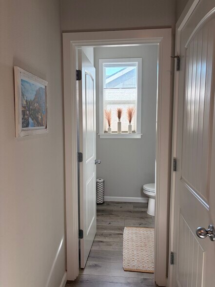 Building Photo - 7193 SE Cheryl Ct