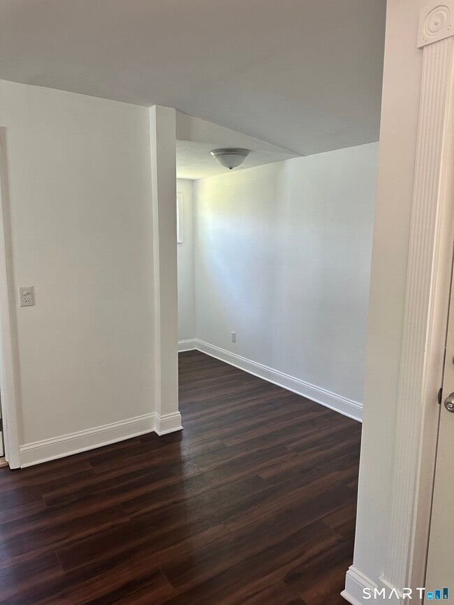 Building Photo - 42 1st St