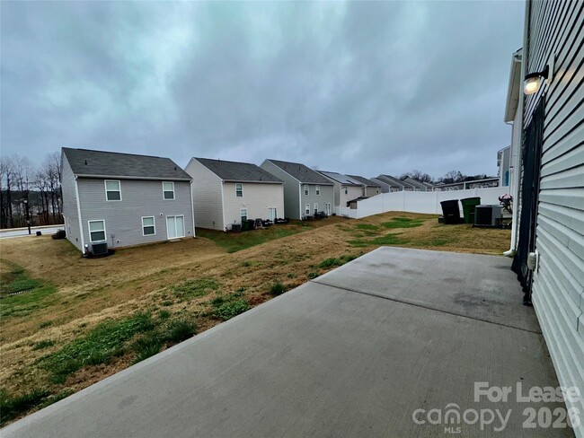 Building Photo - 8128 Derby Wood Ln