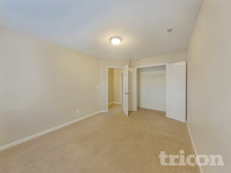 Building Photo - 11830 Cheviott Hill Ln