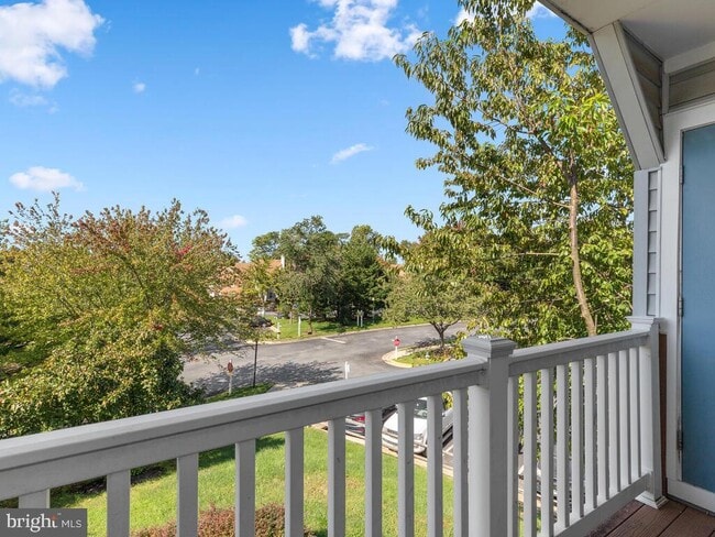 Building Photo - 8792 Grasmere Ct