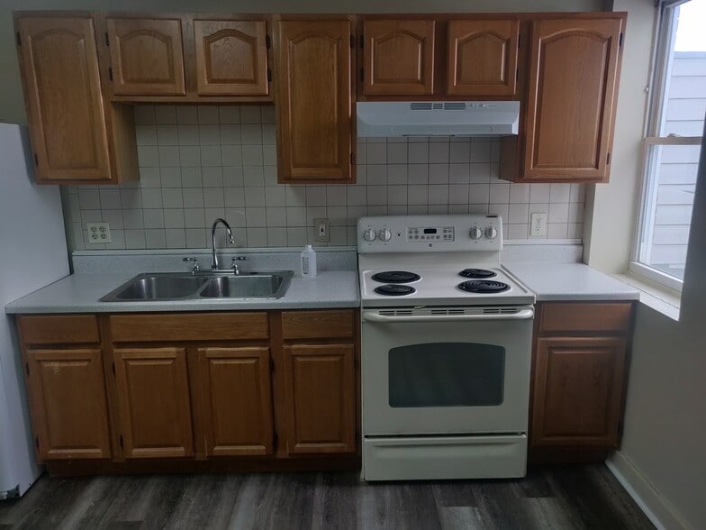 Building Photo - 1108-1112 Butler St