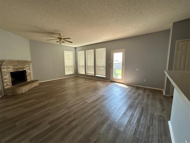 Primary Photo - 2620 Ridgebrook Ct