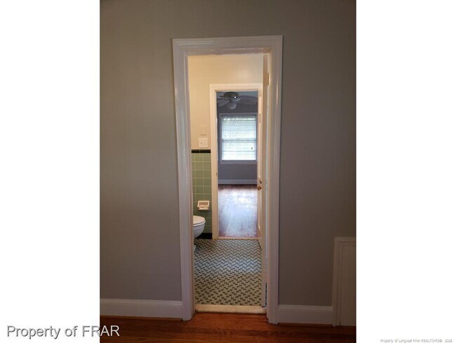 Building Photo - 311 Westview Dr