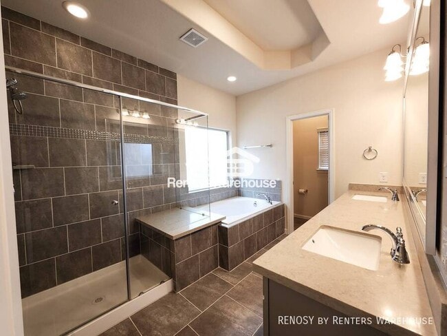 Building Photo - 10717 Madden Oaks Pl