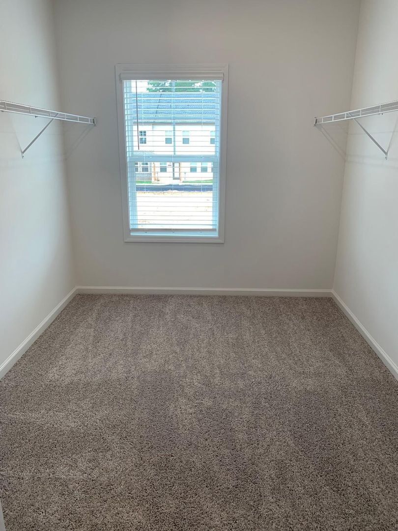 Building Photo - 3138 Marbella Cir