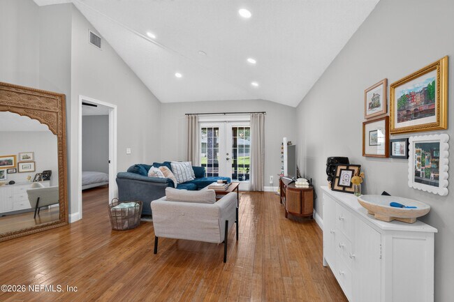 Building Photo - 9351 Arbolita Way