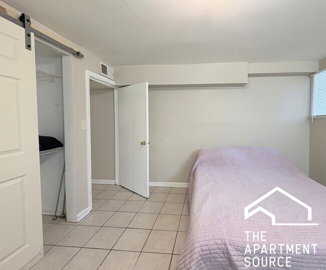 Building Photo - 125 S Leavitt St