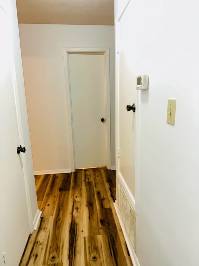 Building Photo - 54 Emerald Cove